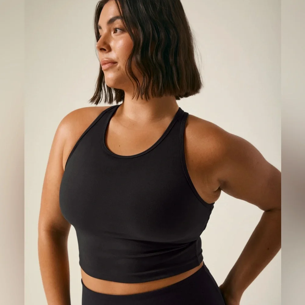 Beyond Yoga Black Sports Bra - Picture 5 of 6